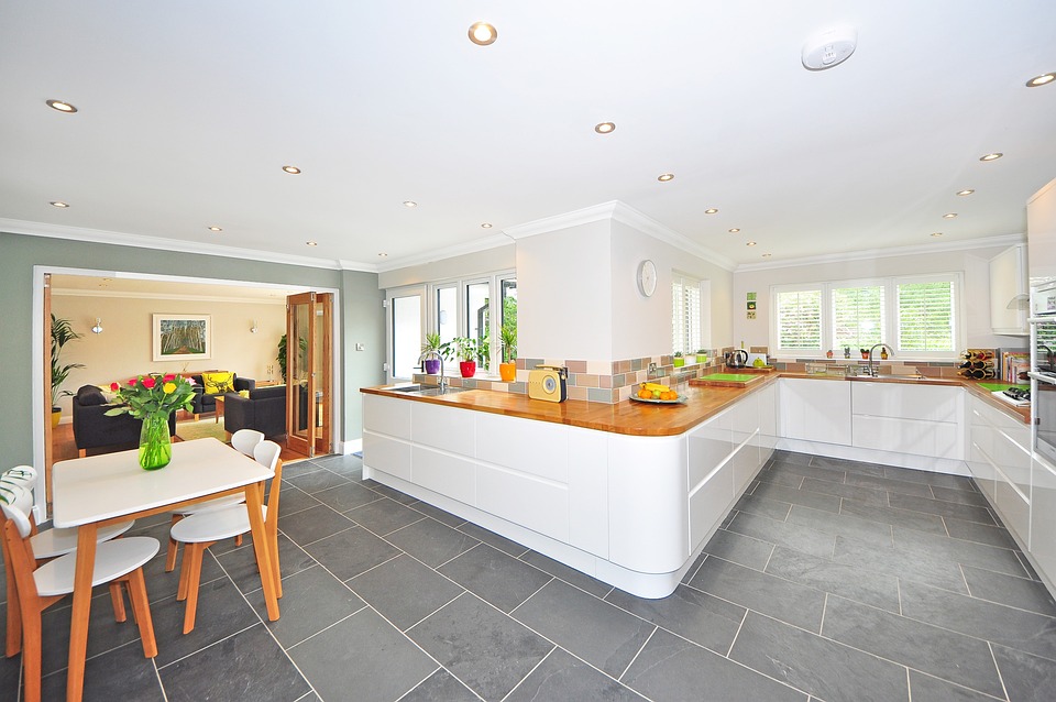 Kitchen interior / Photo source: Pixabay.com
